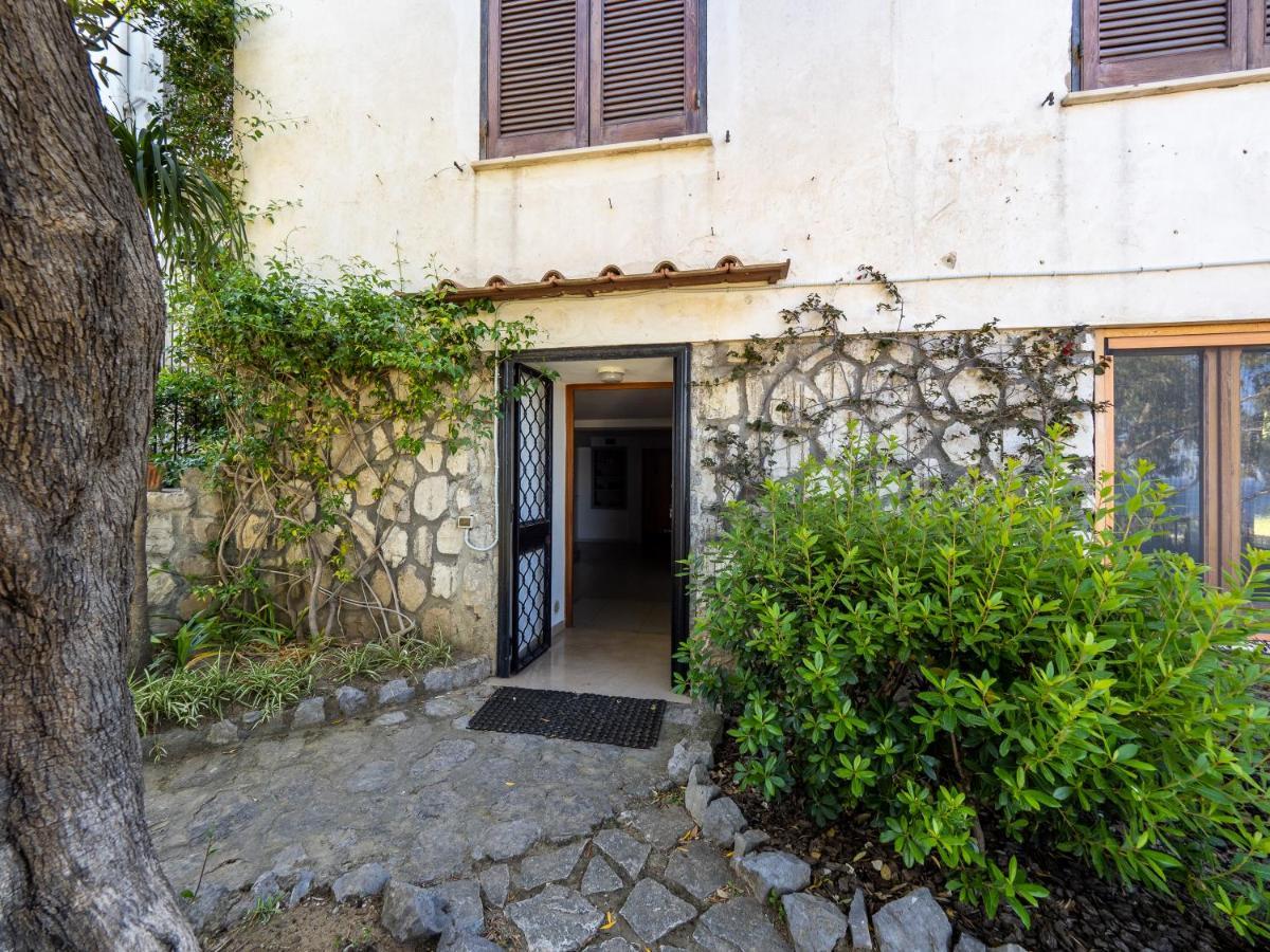 Ulivi Apt Villa Sorrento Luaran gambar