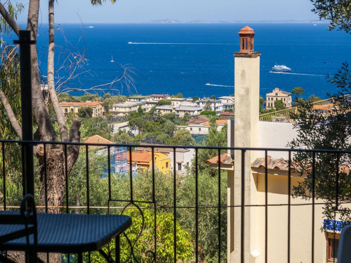 Ulivi Apt Villa Sorrento Luaran gambar